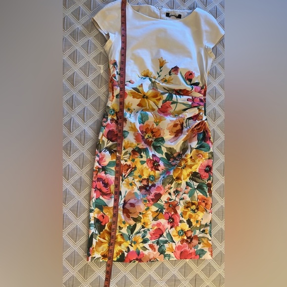 MaxMara weekend Sample Cream Floral Midi Dress| size 6 - Picture 9 of 9